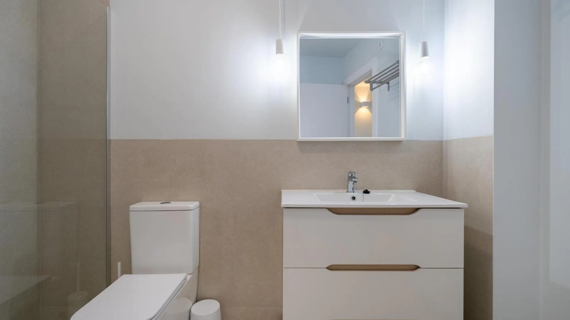 Moott Homes Suites Arco Duplex 10 Almería