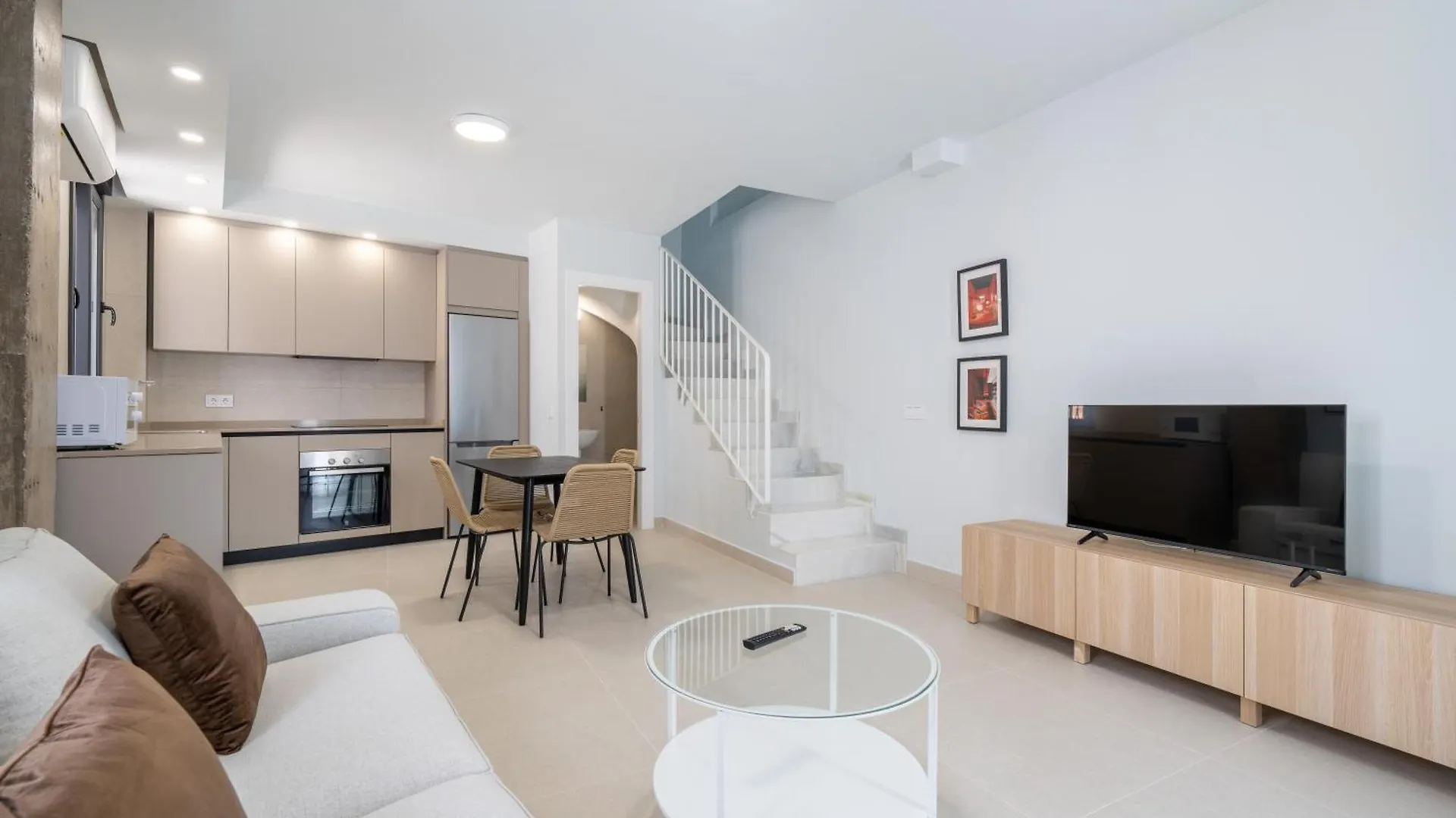 Moott Homes Suites Arco Duplex 10 Almería